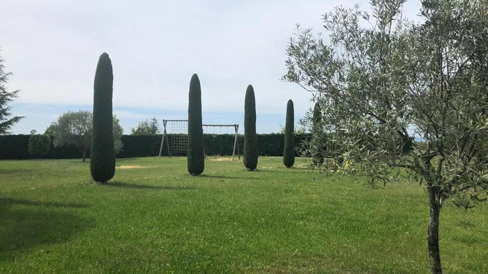 Appartement Spacieux Au Coeur De Valensole Avec Piscine - Fr-1-822-11 Brunet 프랑스